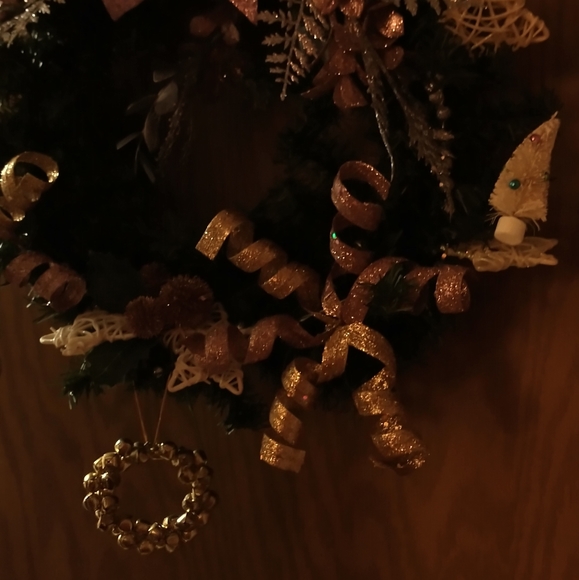Wreath - Picture 3 of 4